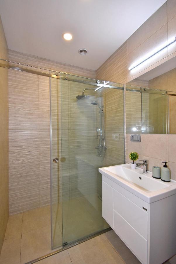 Апартаменты Home4you City Ереван Экстерьер фото